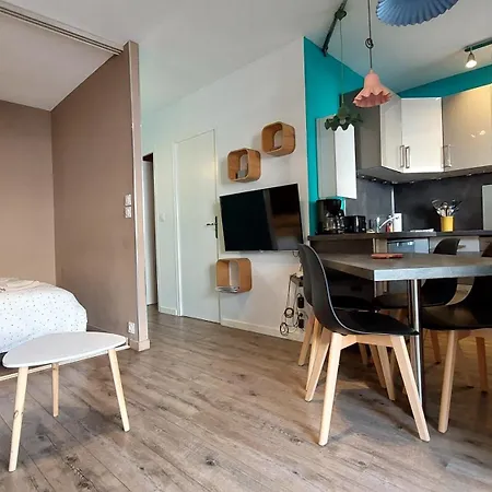 Le Calme Au Centre Apartamento Gréoux-les-Bains